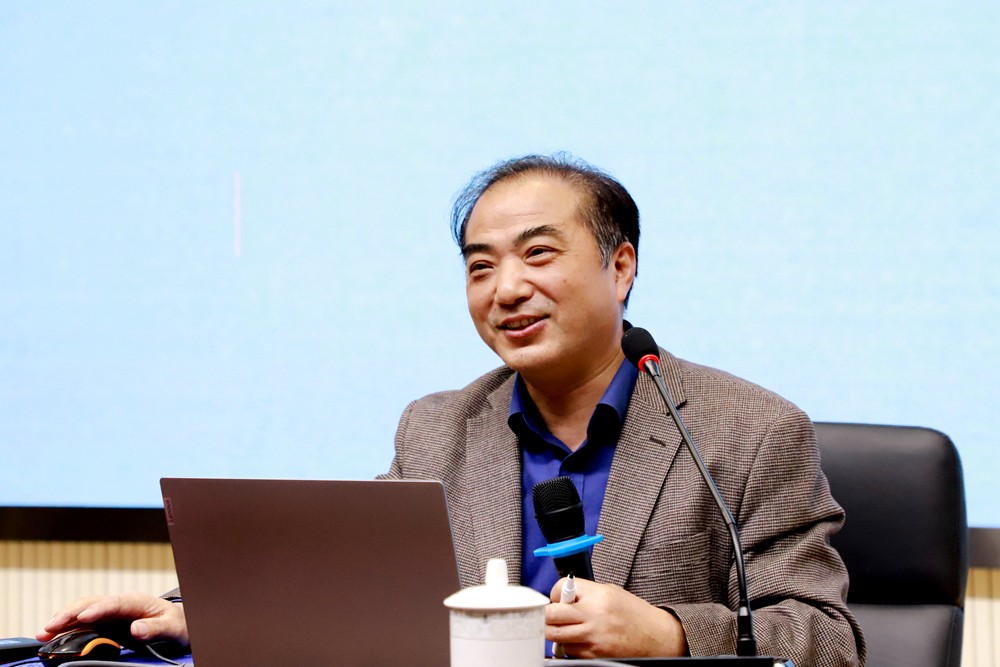 讲学1.JPG